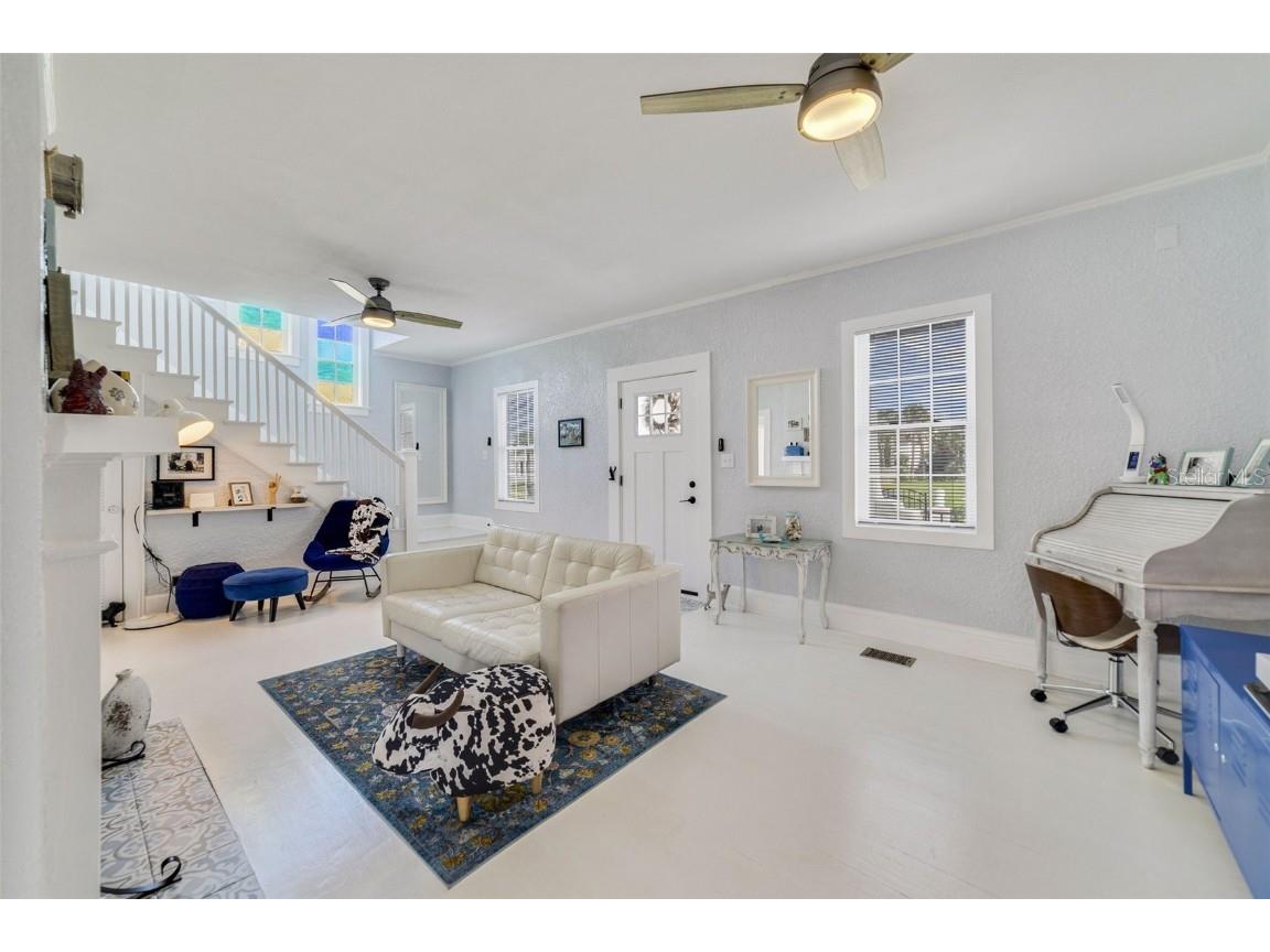 424 Pelican Avenue Daytona Beach FL 32118 O6247144 image3