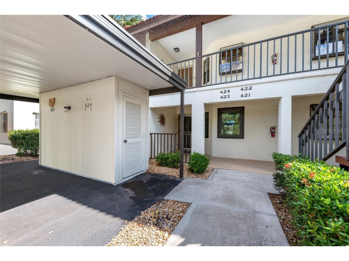 424 Pine Hollow Circle #424 Englewood FL 34223 A4628017 image1