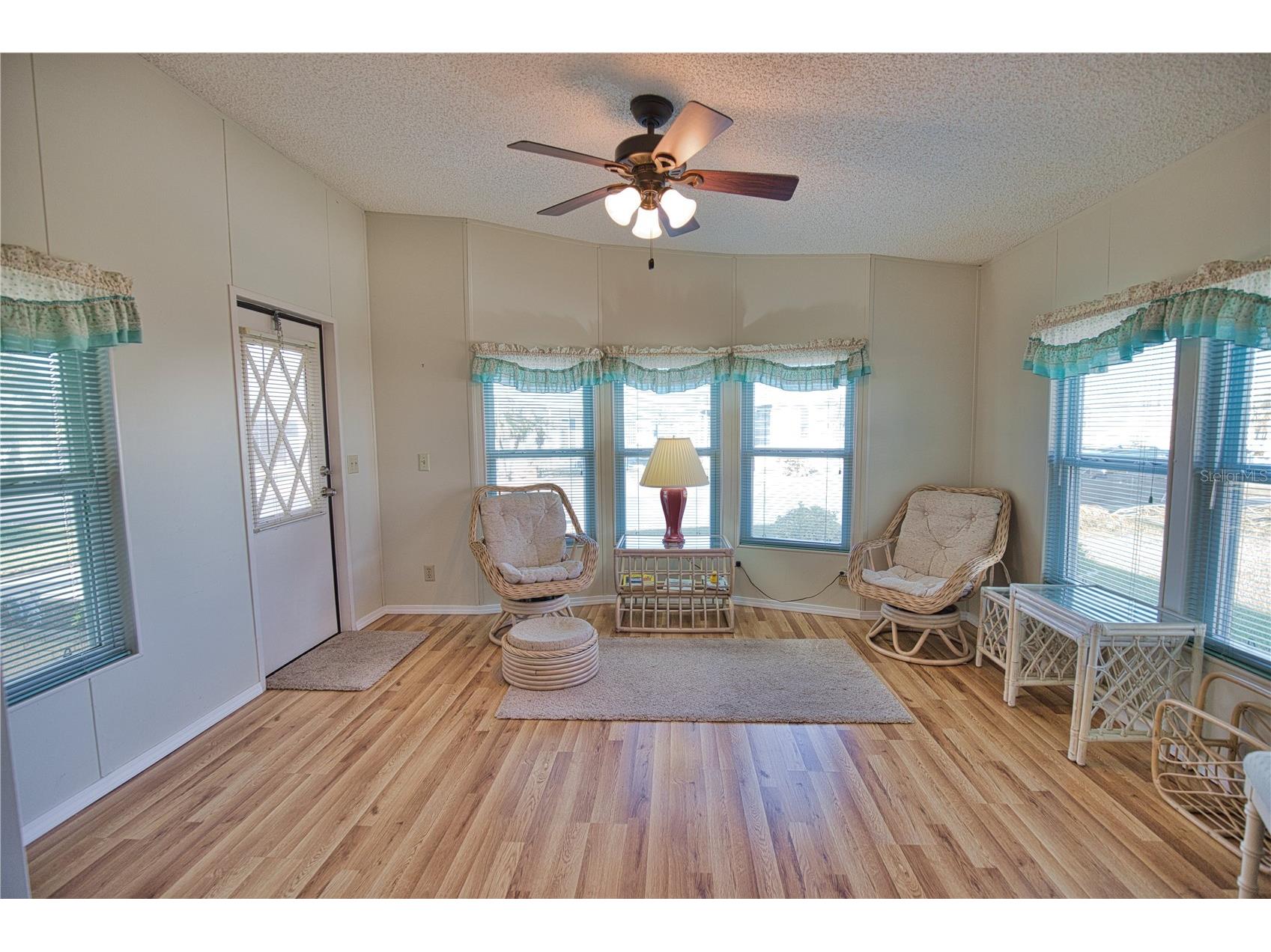 424 Tarde Logo Circle North Port FL 34287 TB8492886 image20