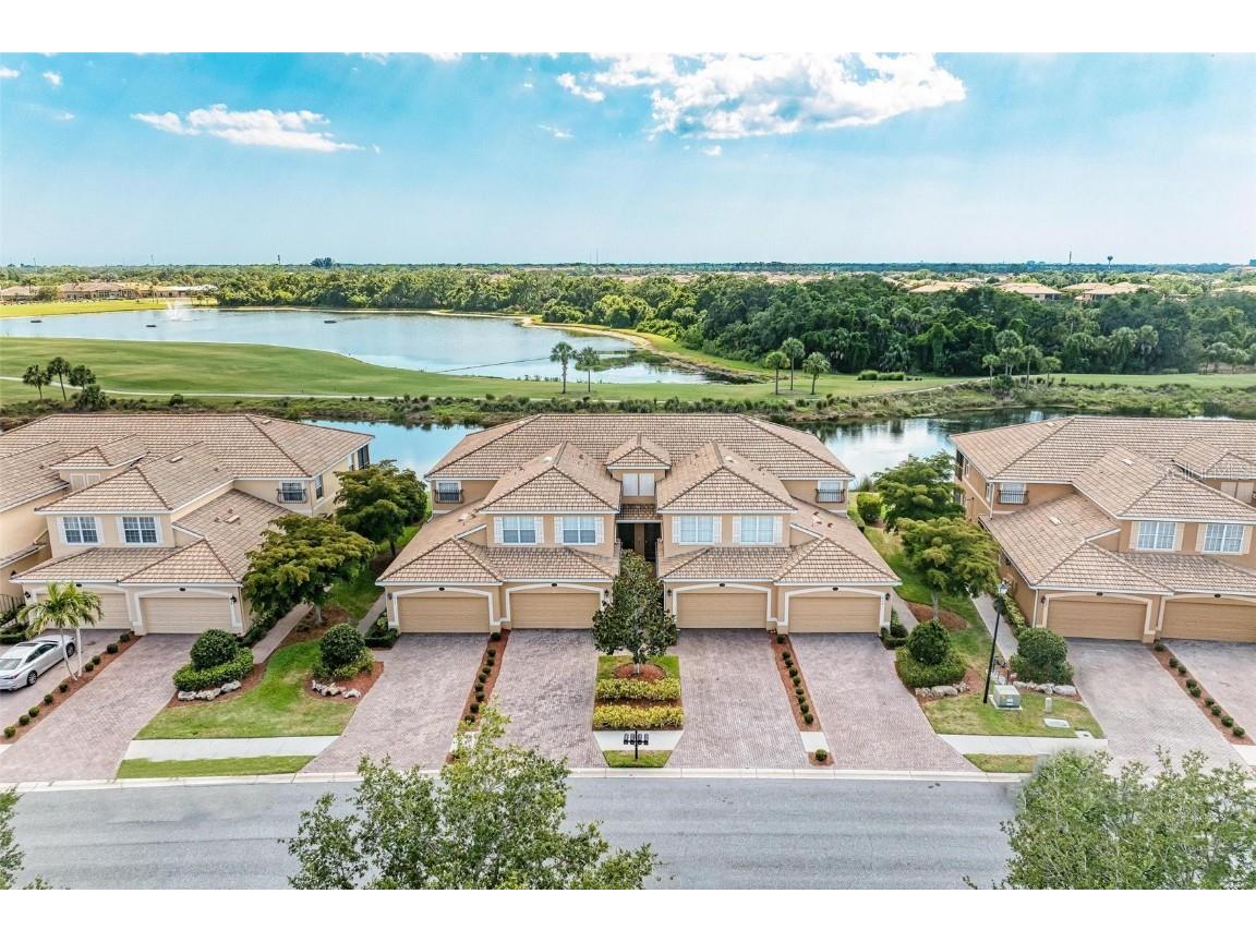 424 Winding Brook Lane 104, Bradenton, FL, 34212 MLS A4612573