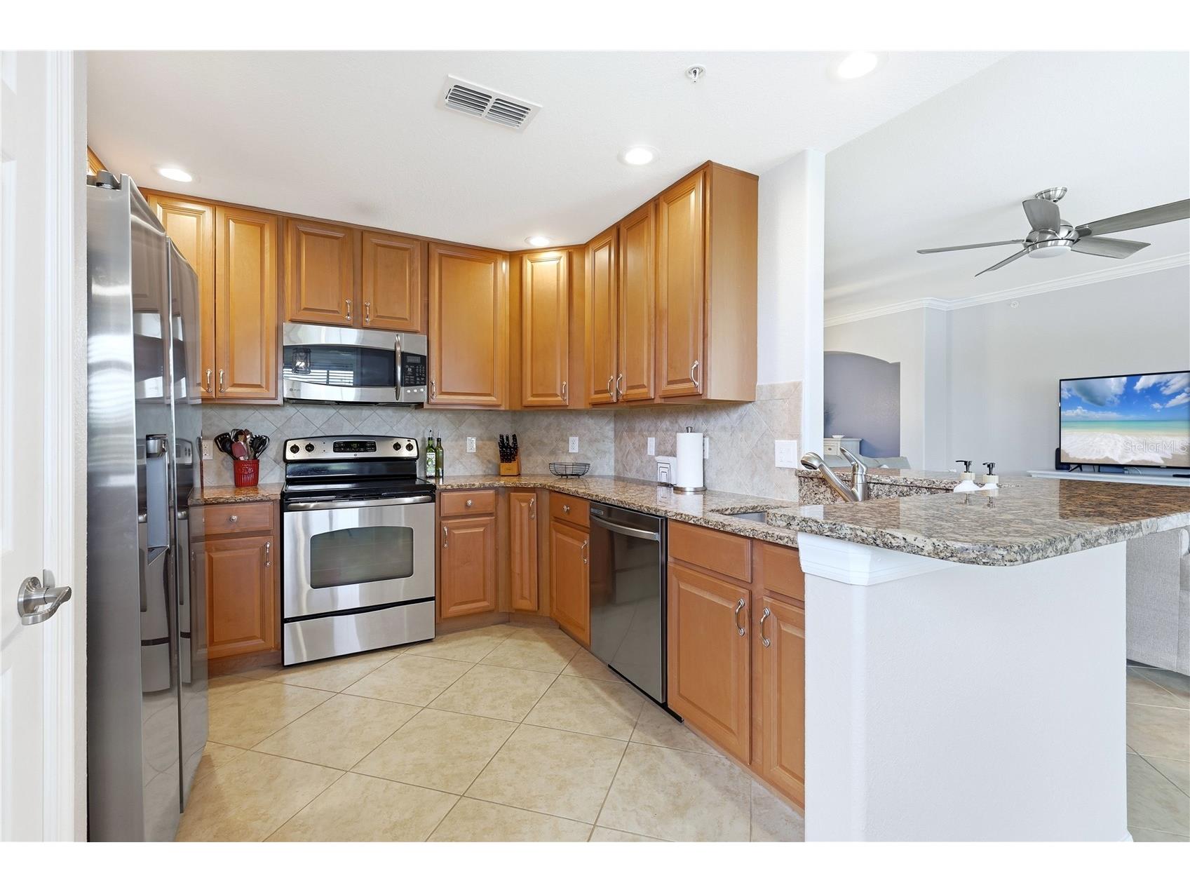 424 Winding Brook Lane #104 Bradenton FL 34212 A4691585 image5