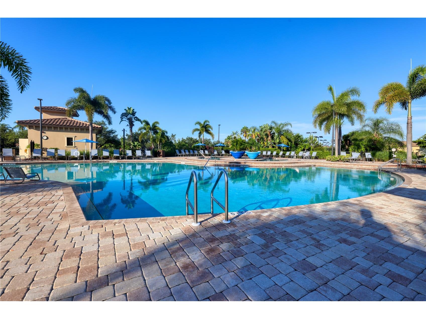 424 Winding Brook Lane #104 Bradenton FL 34212 A4691585 image71