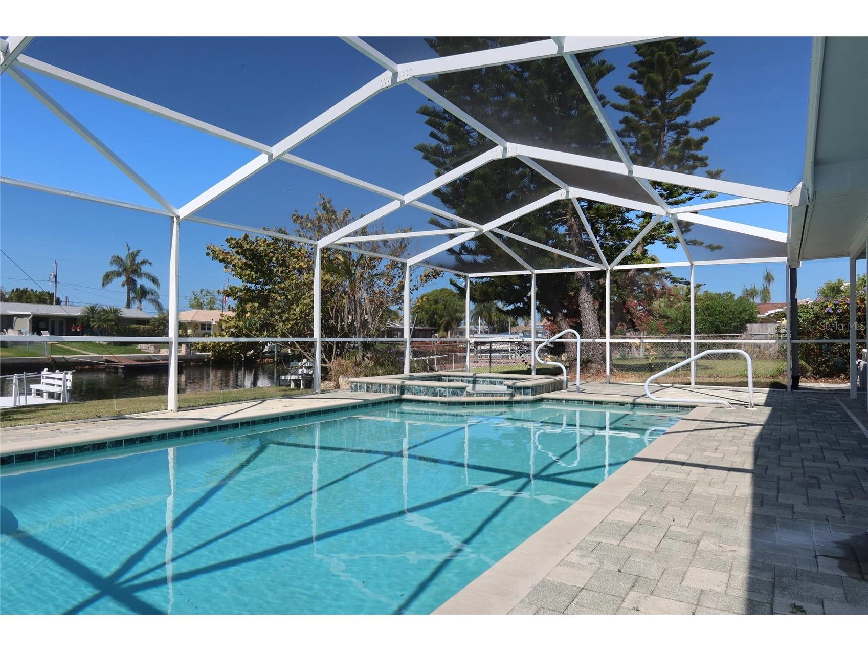 4240 Floramar Terrace New Port Richey FL 34652 W7885097 image25