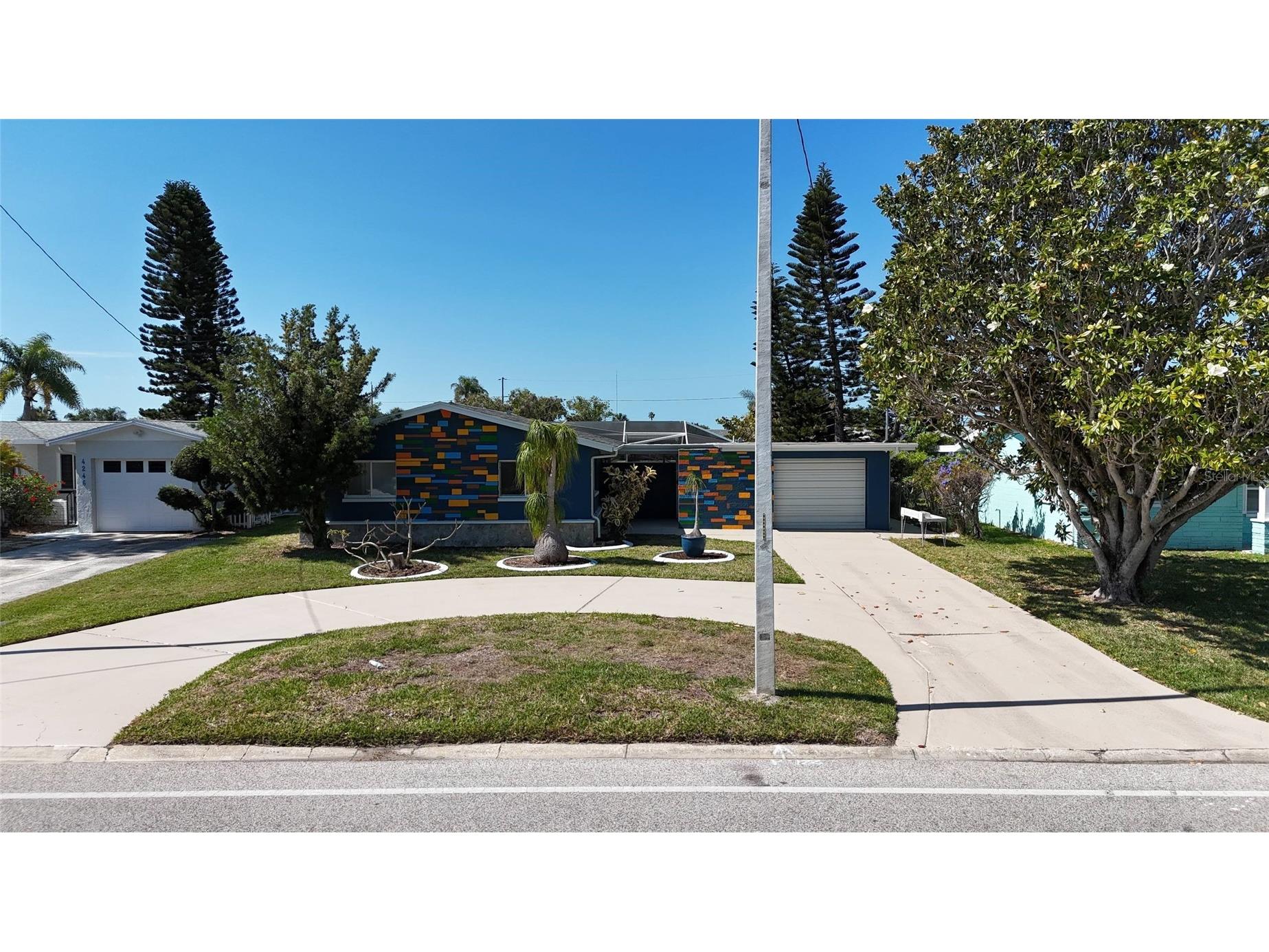 4240 Floramar Terrace New Port Richey FL 34652 W7885097 image44