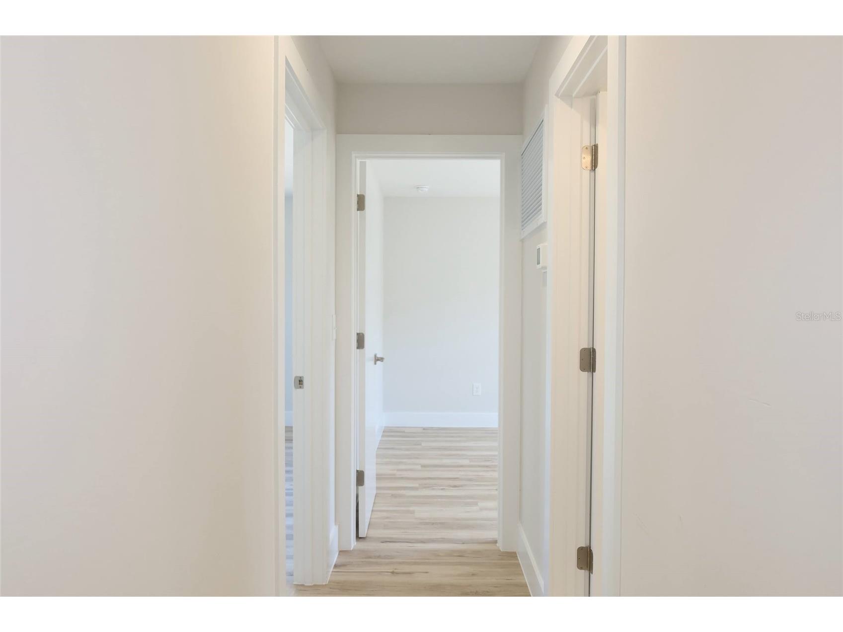 4240 Floramar Terrace New Port Richey FL 34652 W7885097 image8