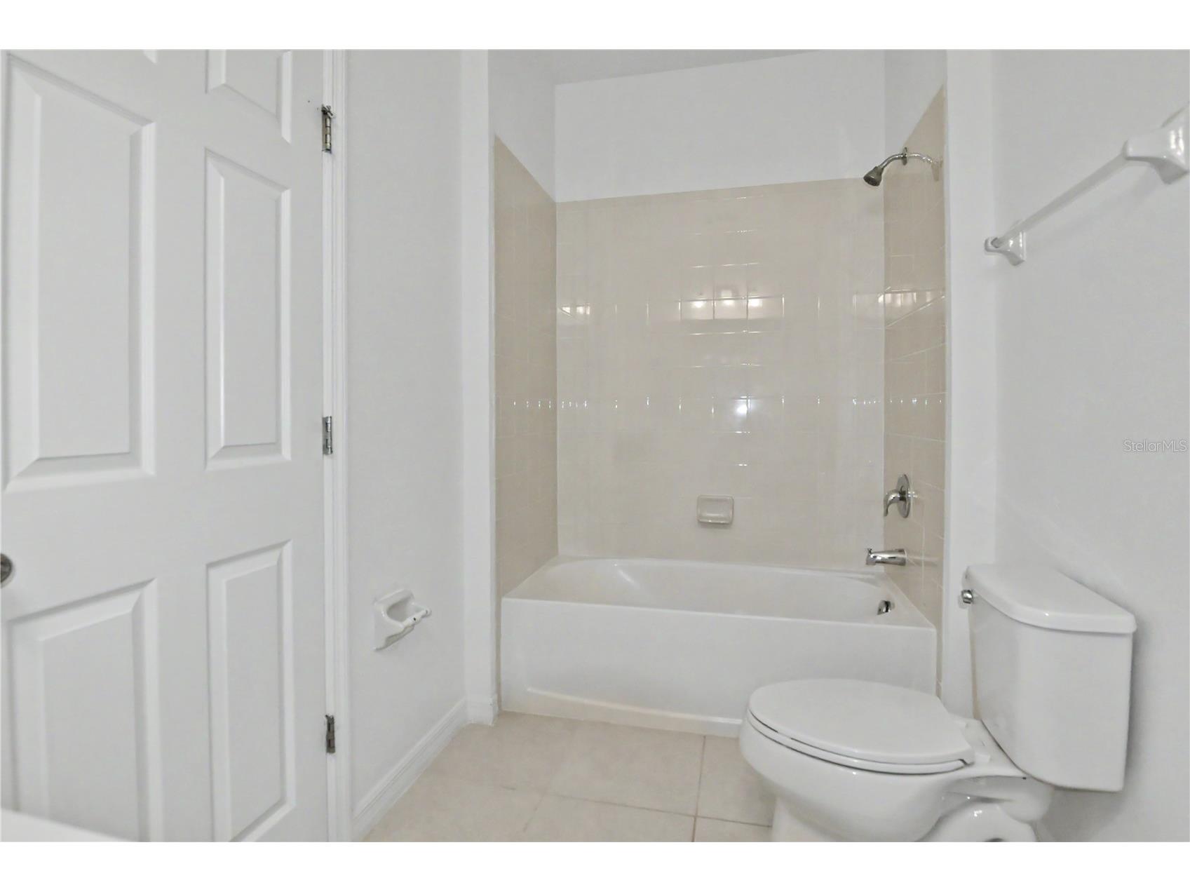 4240 Gumbo Limbo Drive Orlando FL 32822 O6408498 image14