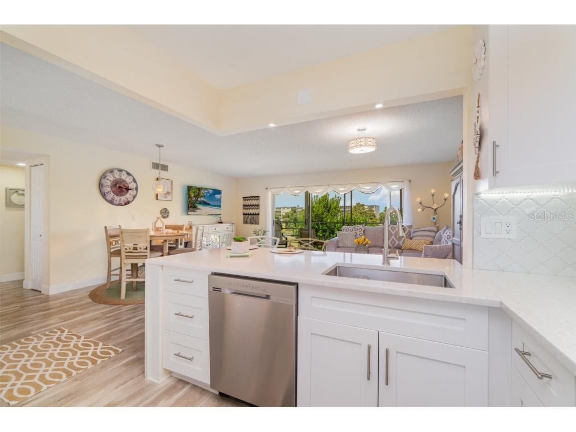 4240 Ironwood Circle #302A-A Bradenton FL 34209 A4665907 image12