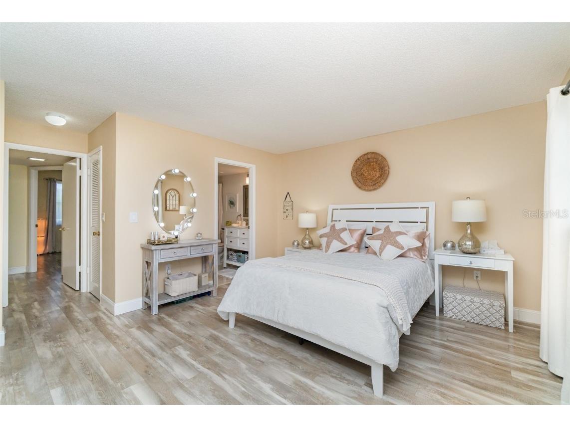 4240 Ironwood Circle #302A-A Bradenton FL 34209 A4665907 image17