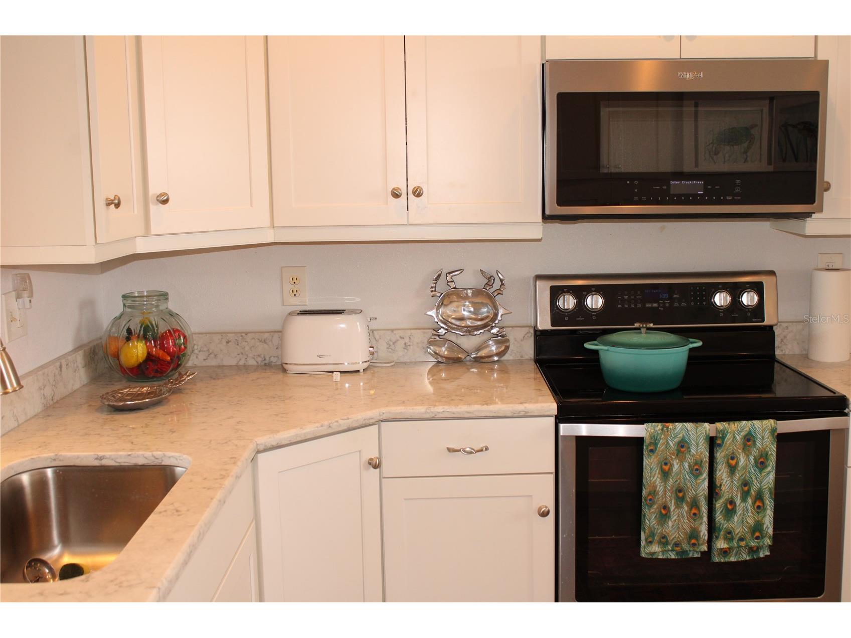 4240 Ironwood Circle #404 Bradenton FL 34209 A4688925 image3