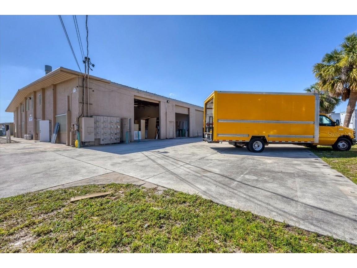 4240 James Street Punta Gorda FL 33980 C7491747 image1