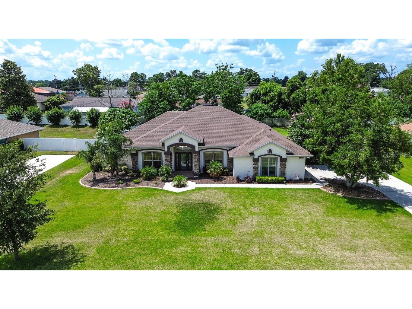 4240 SE 106th Street Belleview FL 34420 T3532937 image1