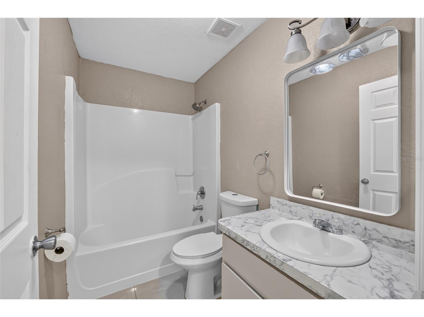4240 SE 134th Place Belleview FL 34420 GC537776 image27