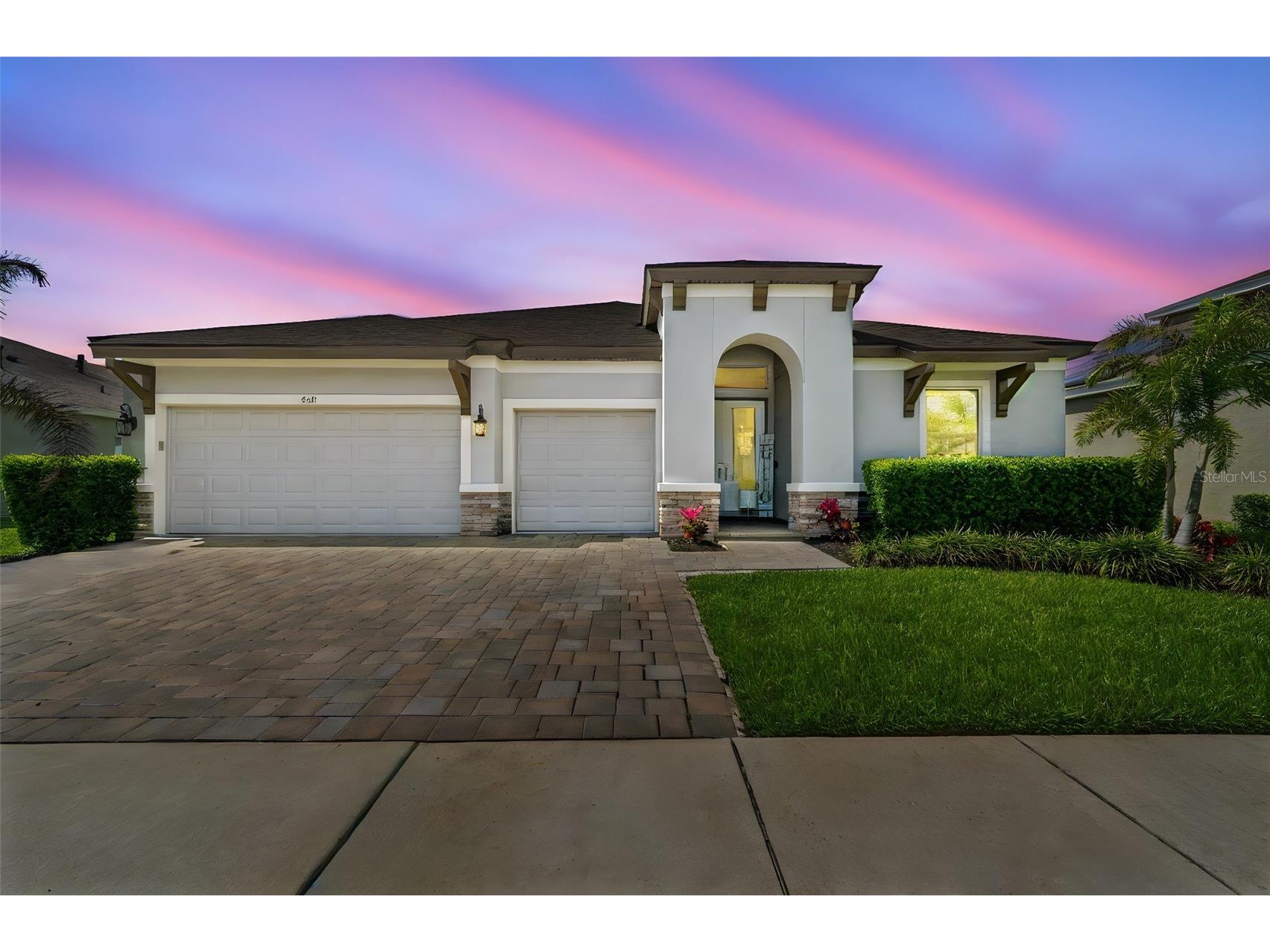 4241 Amped Way Land O Lakes FL 34638 TB8493371 image1
