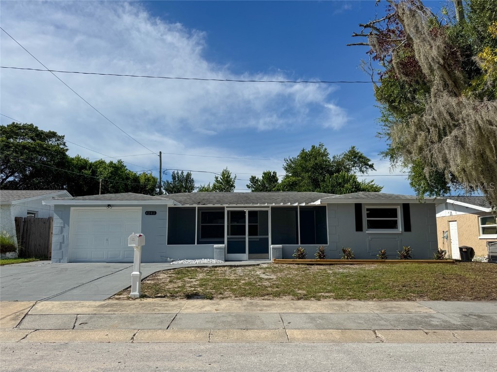 4241 Canterberry Drive Holiday FL 34691 W7878184 image1