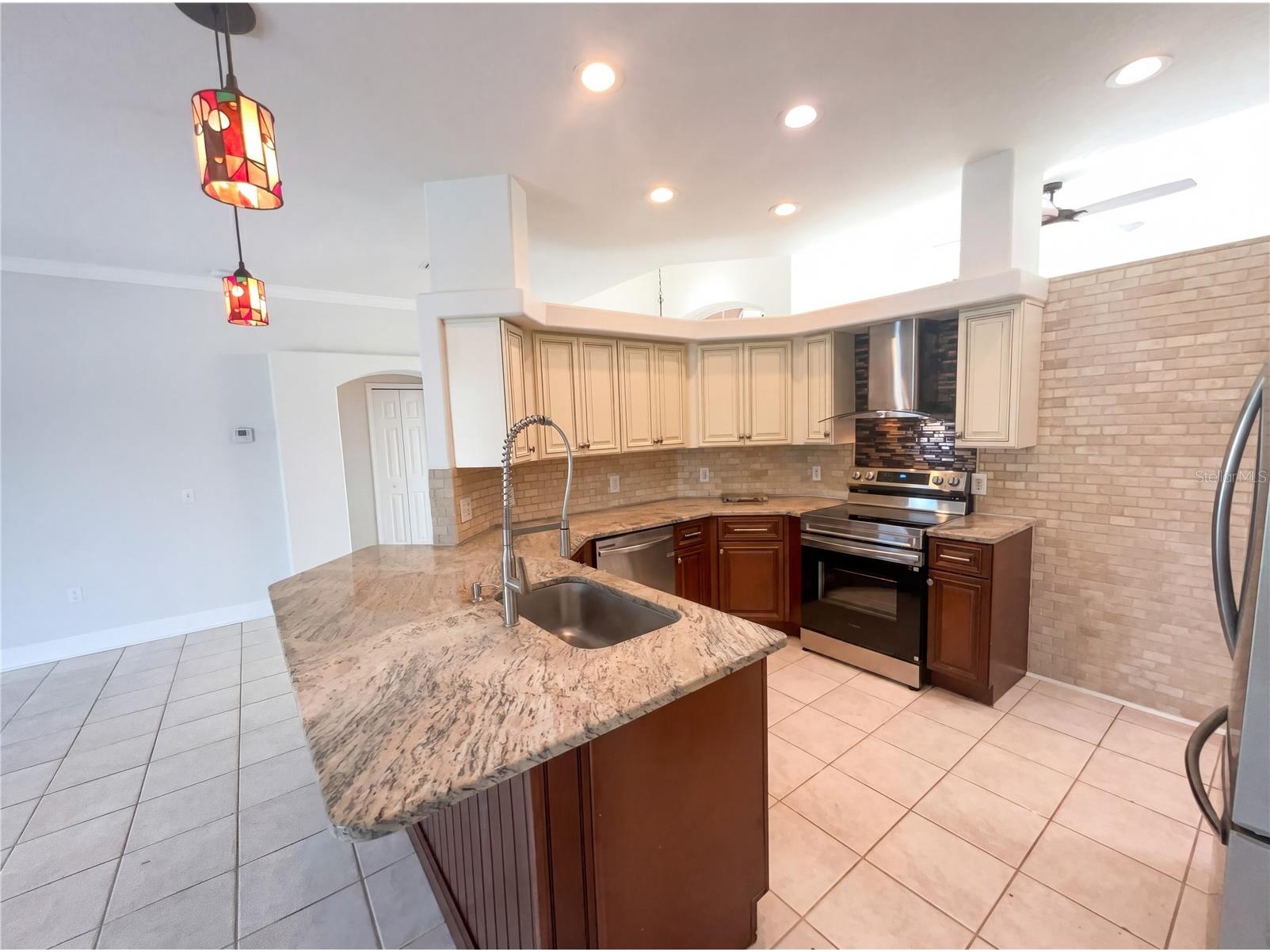 4241 Settlers Court Saint Cloud FL 34772 O6407500 image9