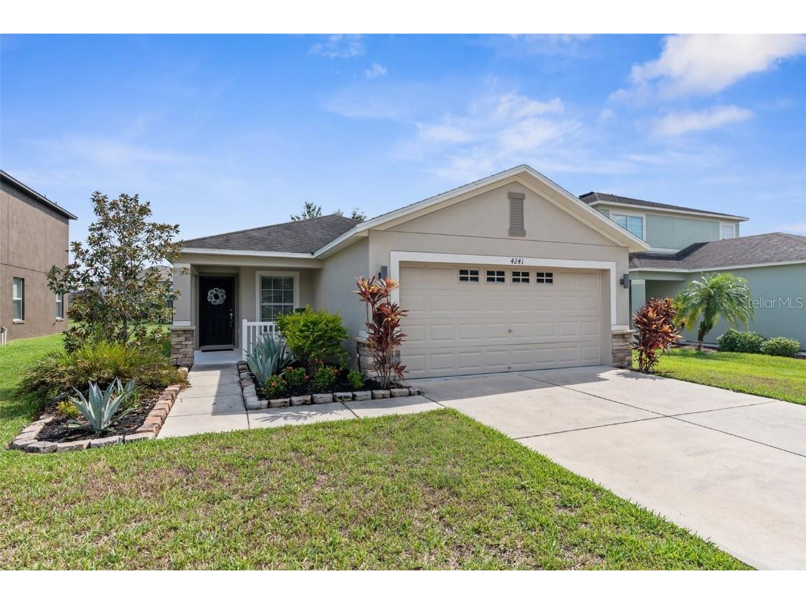 4241 Warwick Hills Drive Wesley Chapel FL 33543 U8246905 image1