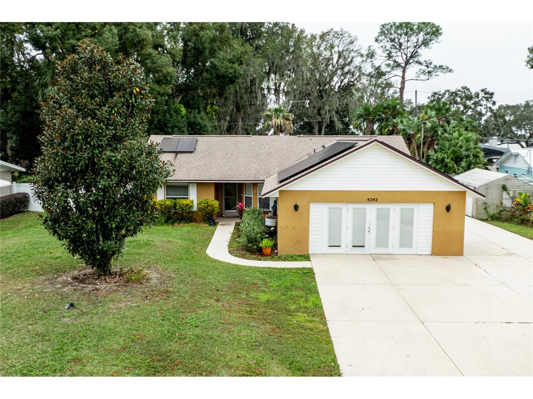 4242 Cactus Lane Mount Dora FL 32757 G5105359 image1
