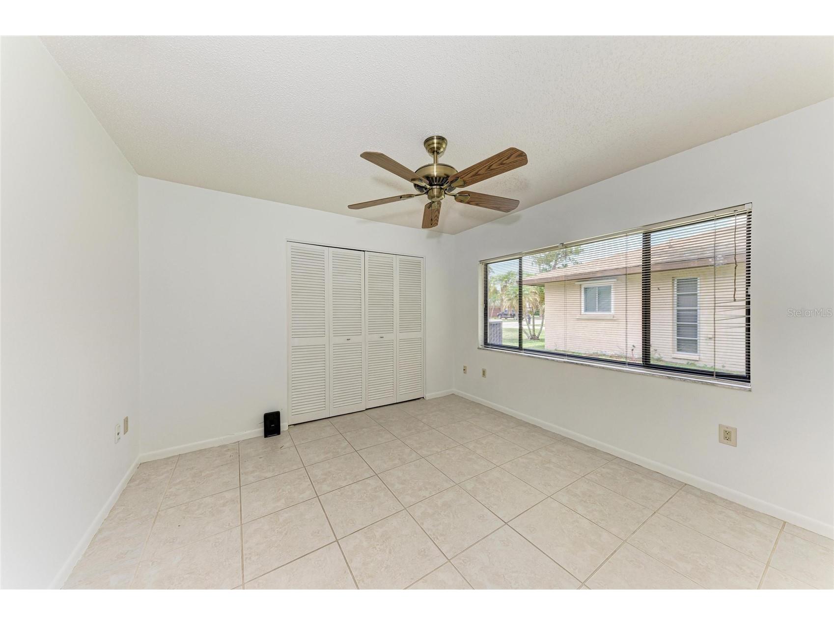 4242 Dryden Circle Sarasota FL 34241 A4696289 image35