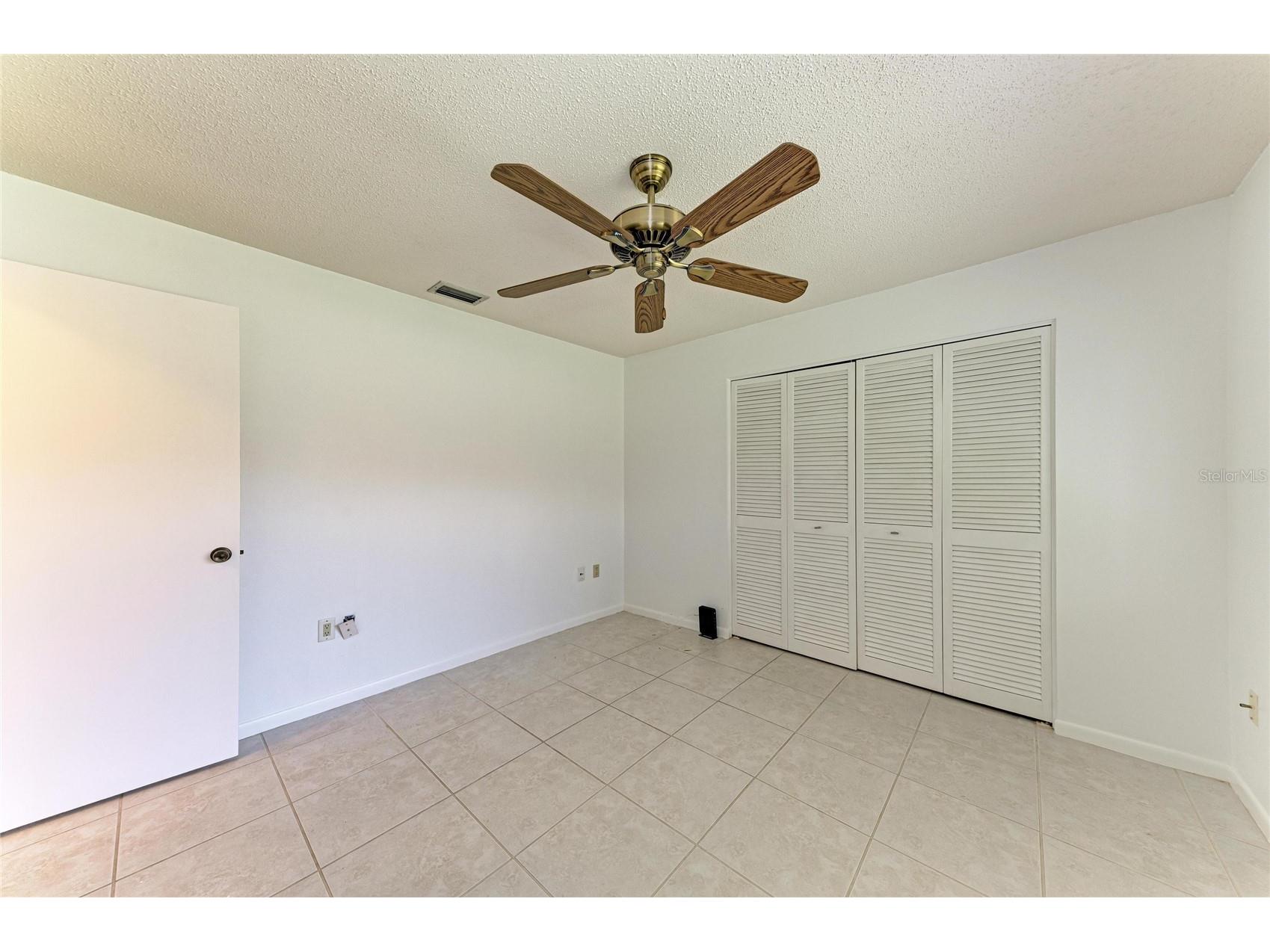 4242 Dryden Circle Sarasota FL 34241 A4696289 image36