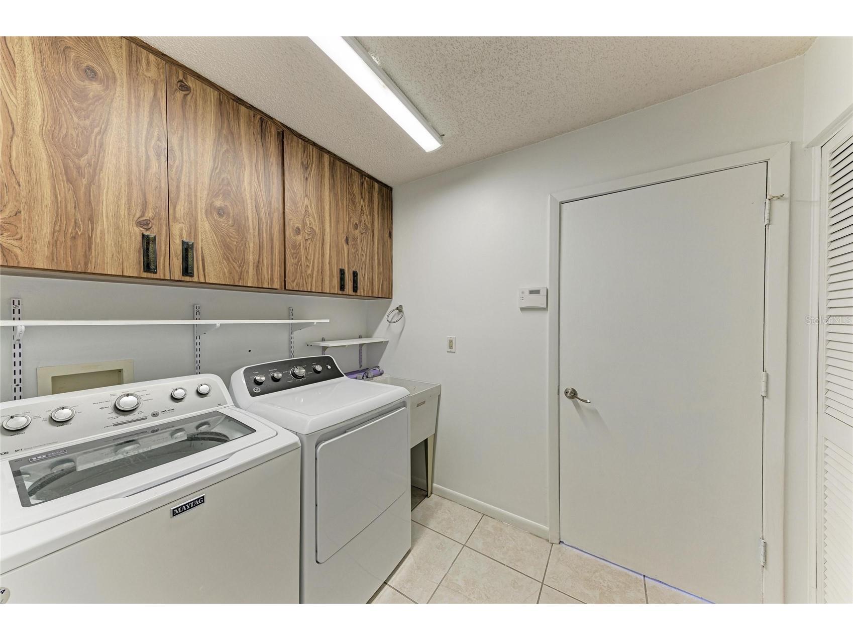 4242 Dryden Circle Sarasota FL 34241 A4696289 image42