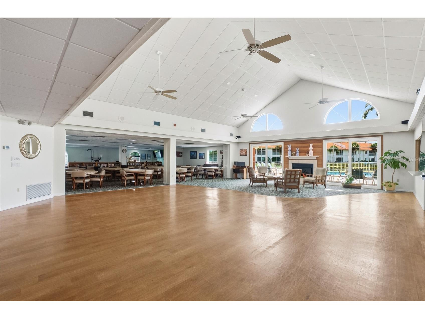 4242 Madeira Court #3315 Sarasota FL 34233 A4685842 image38