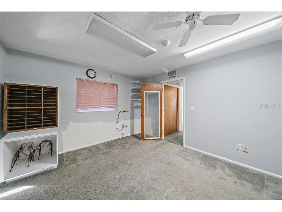 4242 Mcintosh Lane Sarasota FL 34232 A4659091 image17