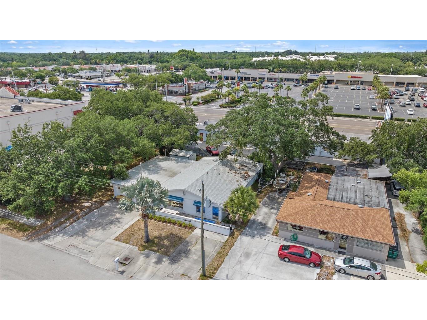 4242 Mcintosh Lane Sarasota FL 34232 A4659091 image5