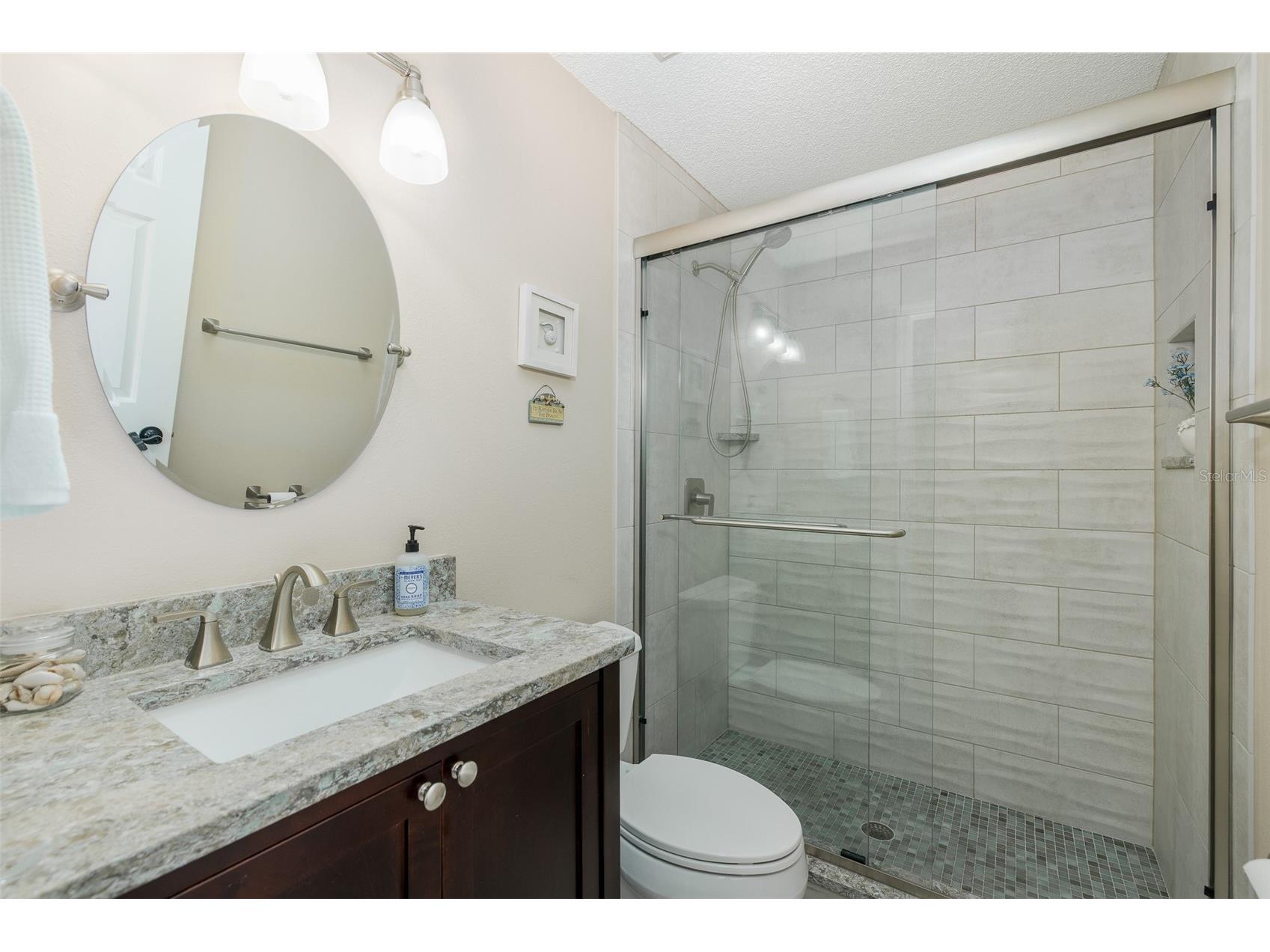 4242 Northampton Drive New Port Richey FL 34653 W7887787 image27
