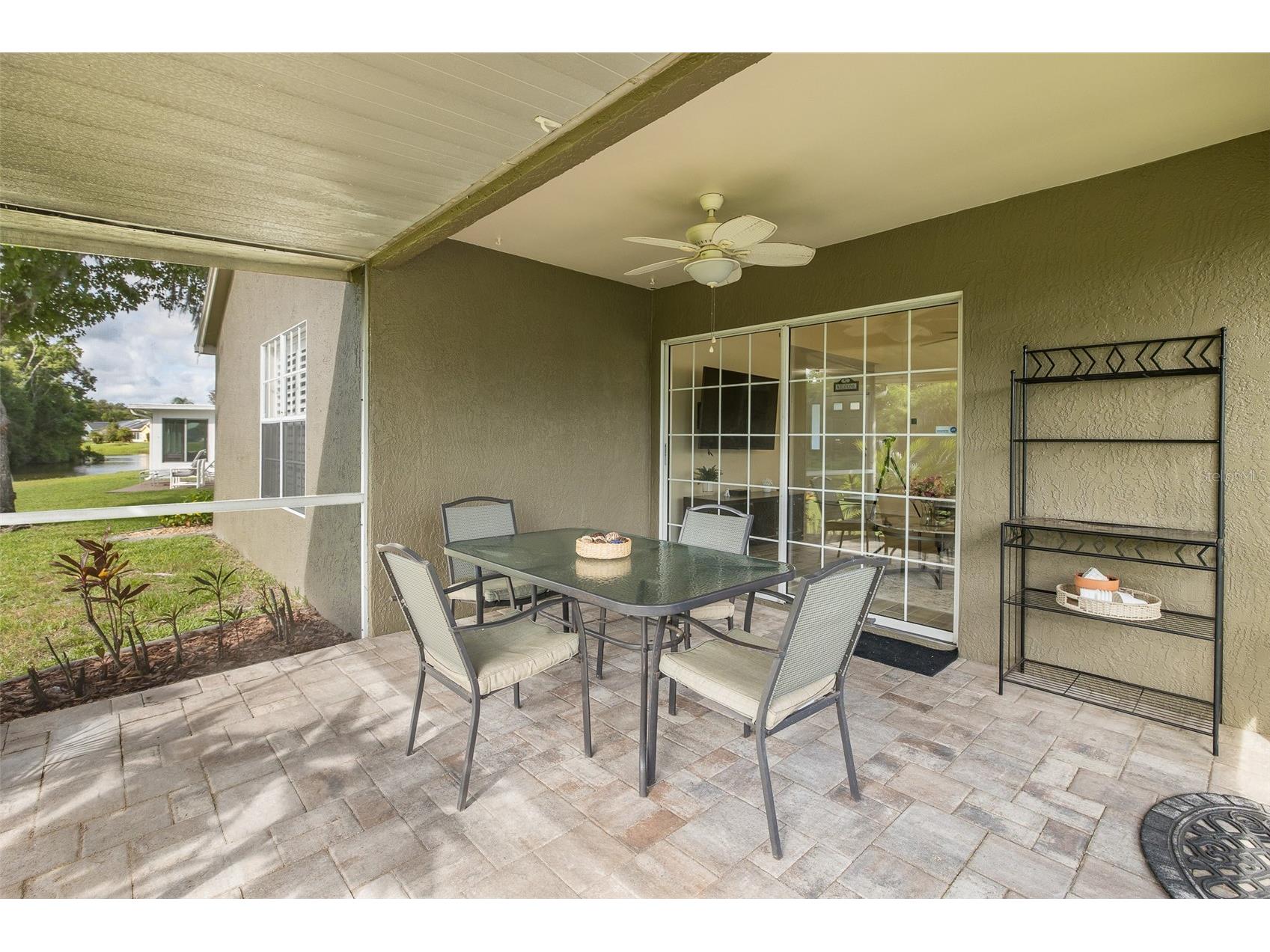 4242 Northampton Drive New Port Richey FL 34653 W7887787 image34