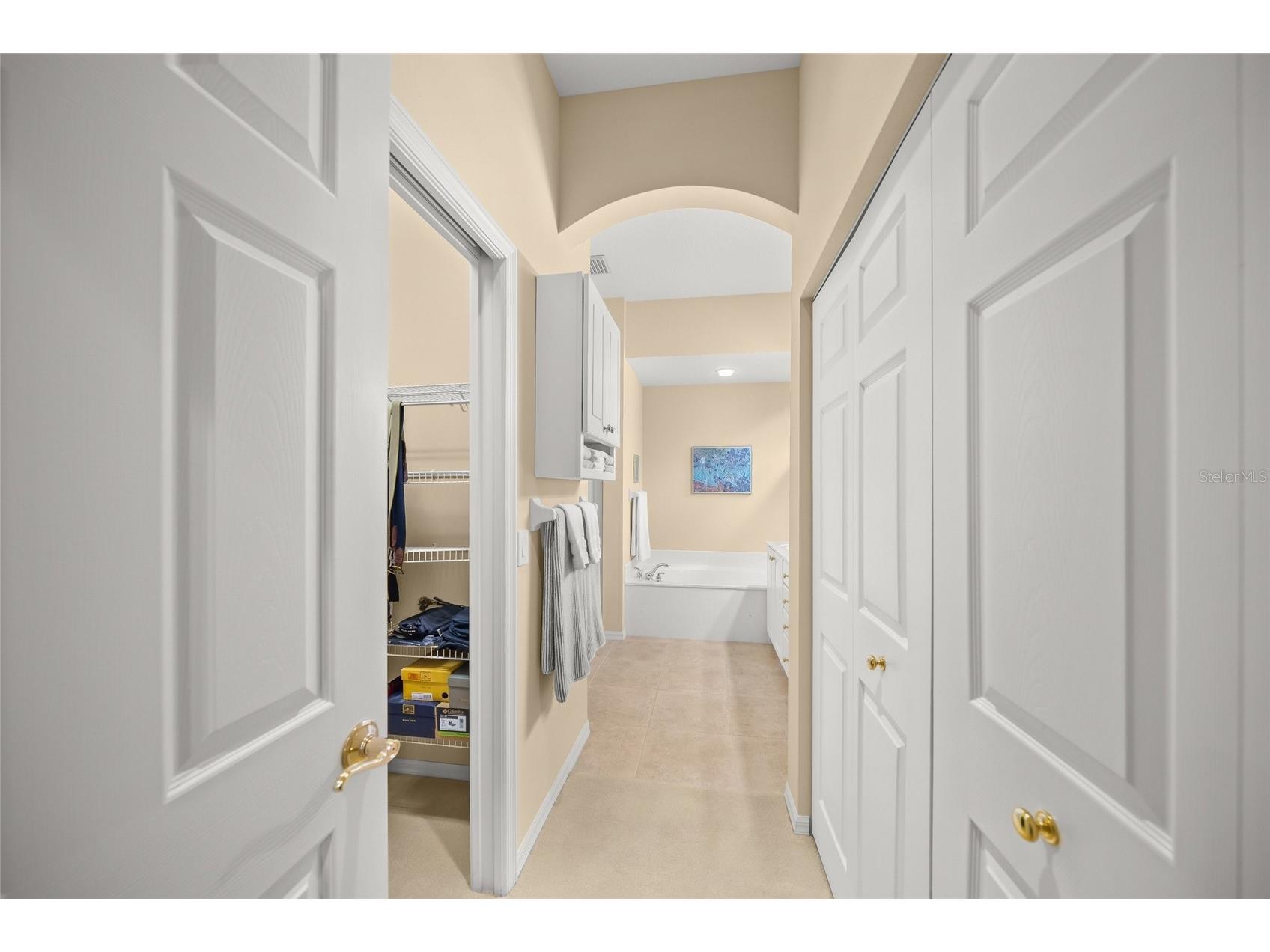 4243 Miriana Way Sarasota FL 34233 A4685208 image22