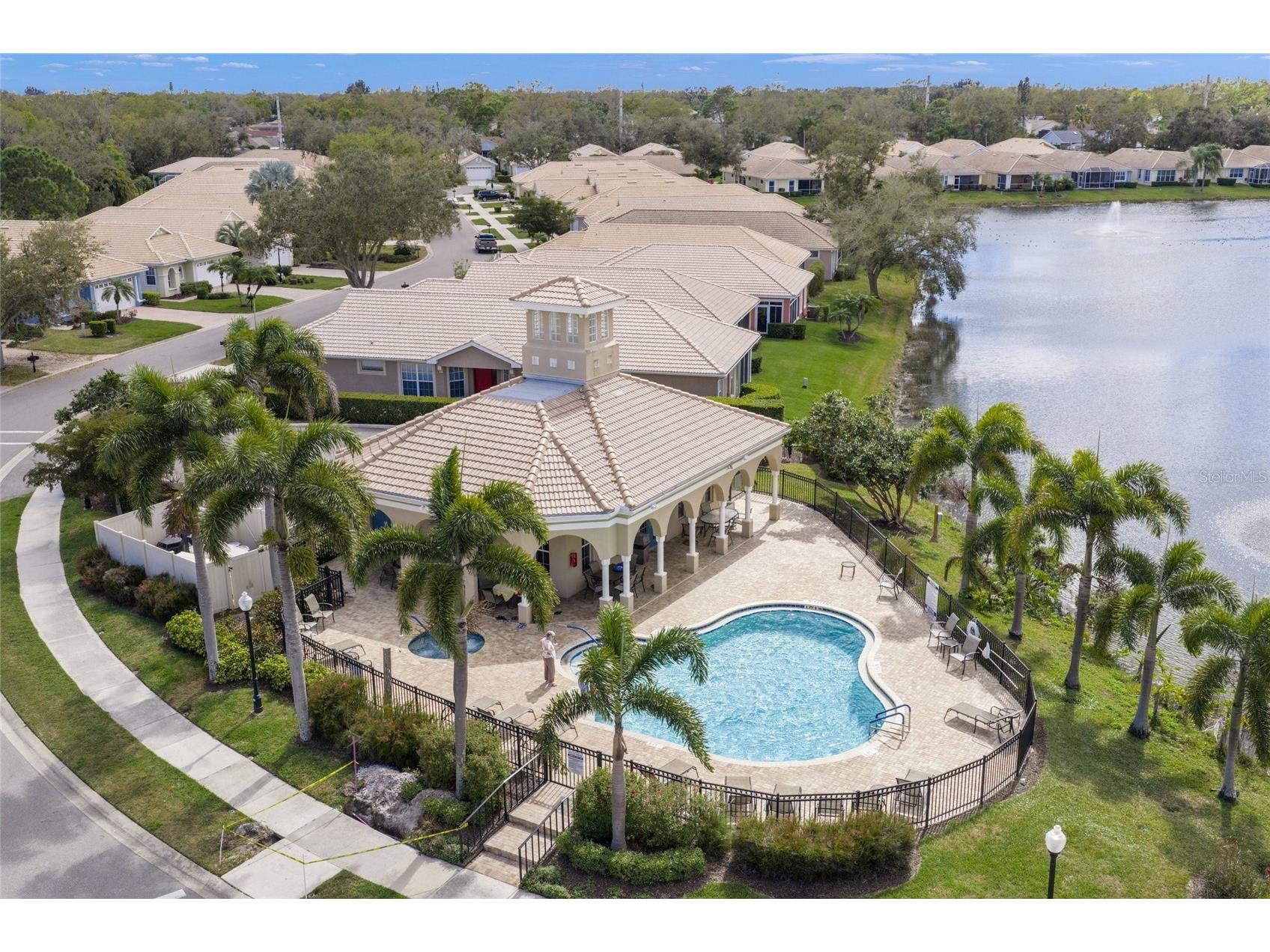 4243 Miriana Way Sarasota FL 34233 A4685208 image38