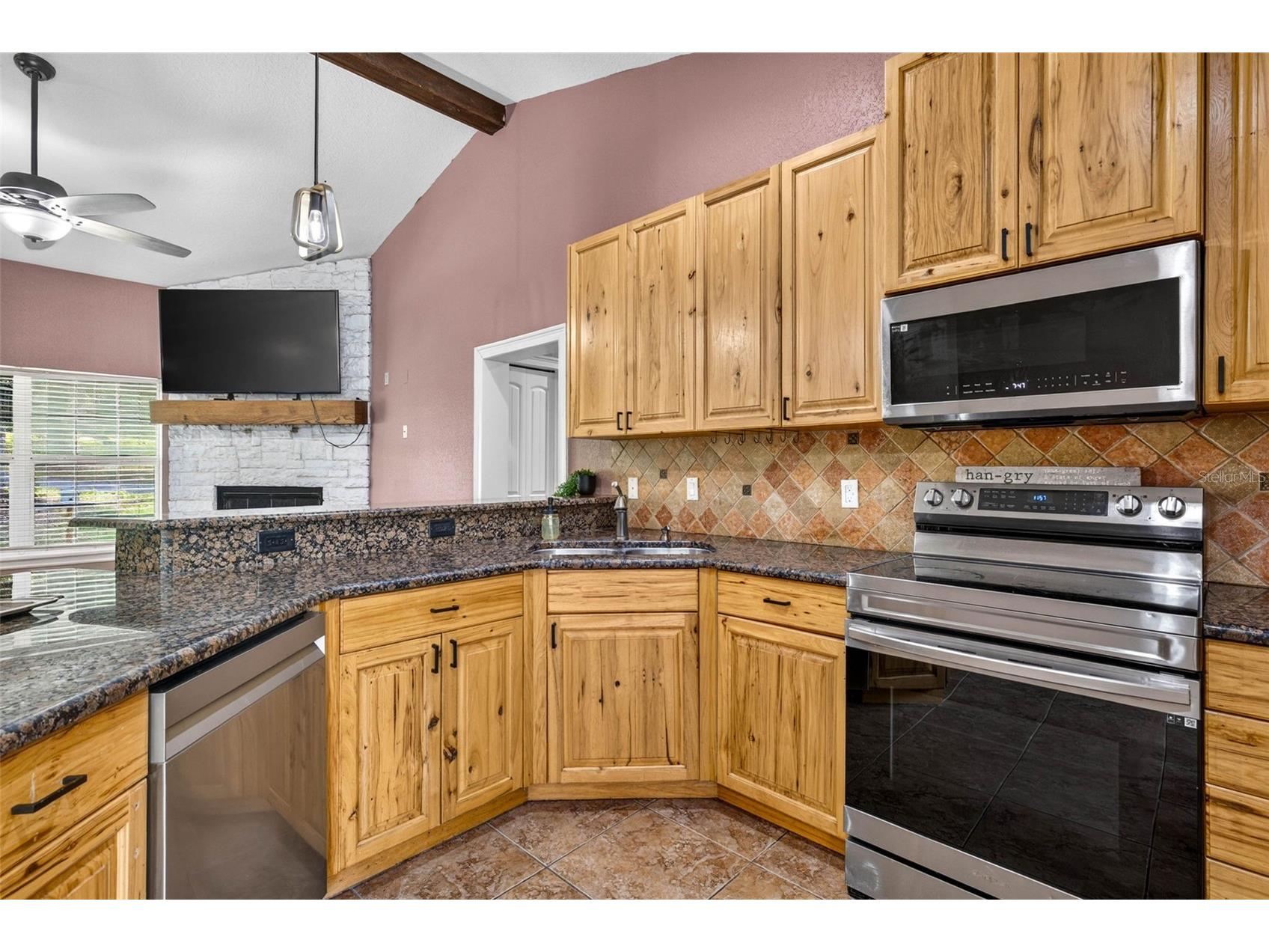 4243 Nancy Creek Boulevard Brooksville FL 34602 TB8521837 image15