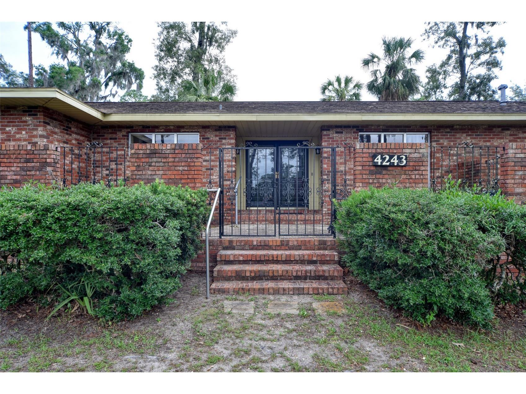 4243 SE 8th Street Ocala FL 34471 OM725993 image3