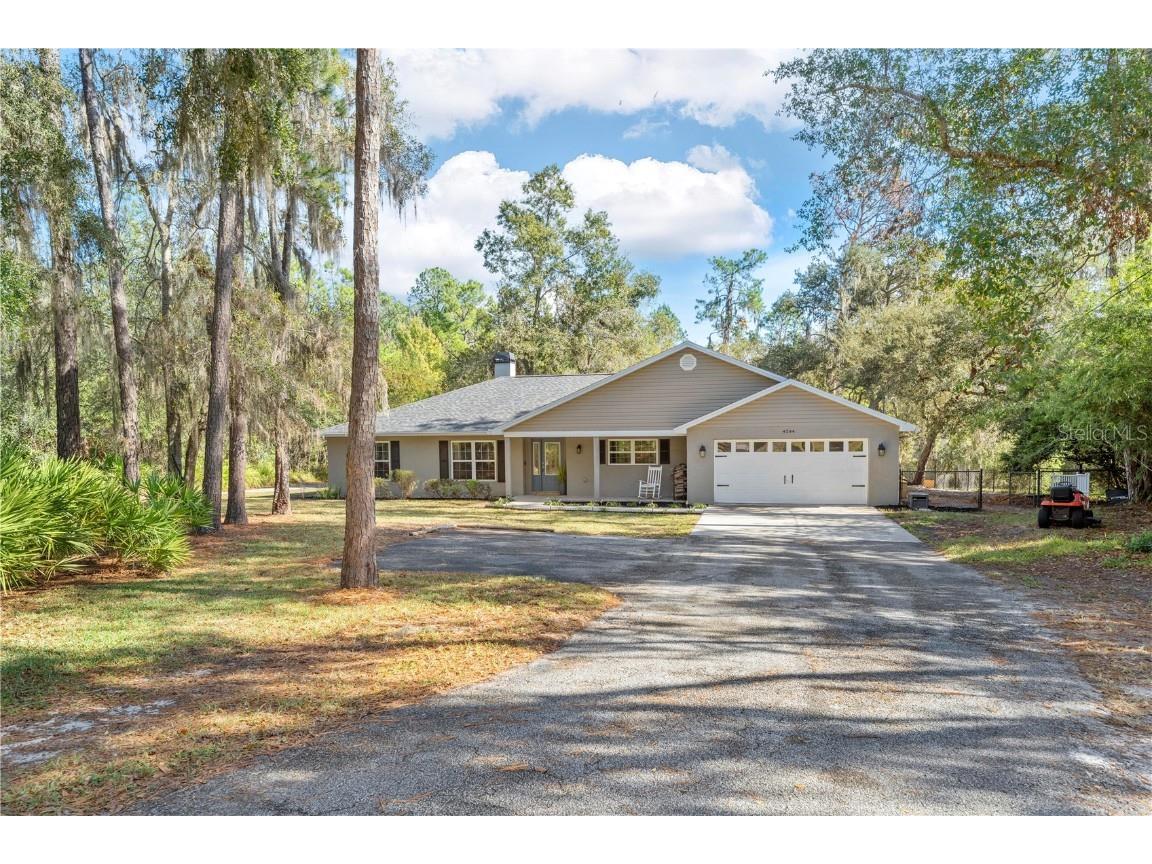 4244 Bessemer Road Brooksville FL 34602 W7881218 image1