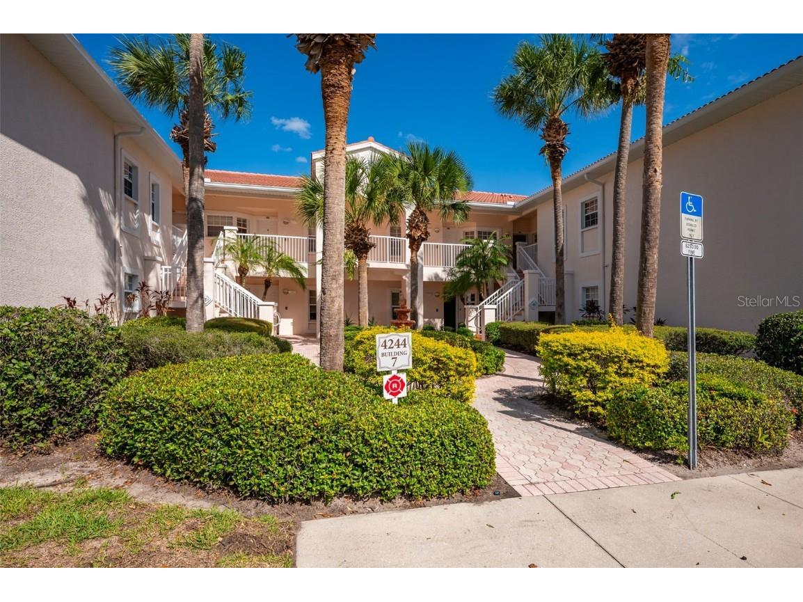 4244 Central Sarasota Parkway #725 Sarasota FL 34238 A4614628 image1