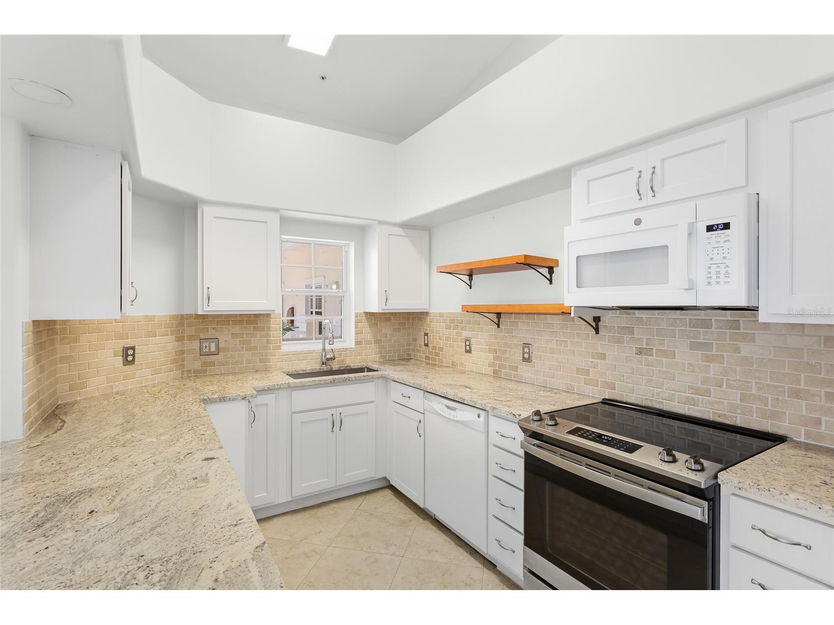 4244 Central Sarasota Parkway #726 Sarasota FL 34238 A4694637 image11