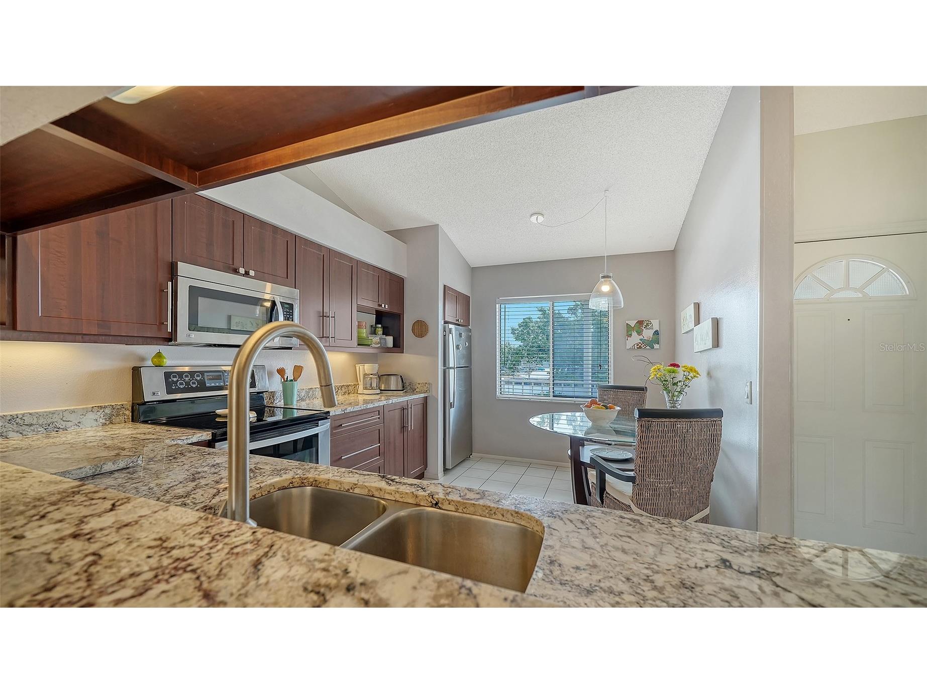 4244 Madeira Court #3316 Sarasota FL 34233 A4684792 image16
