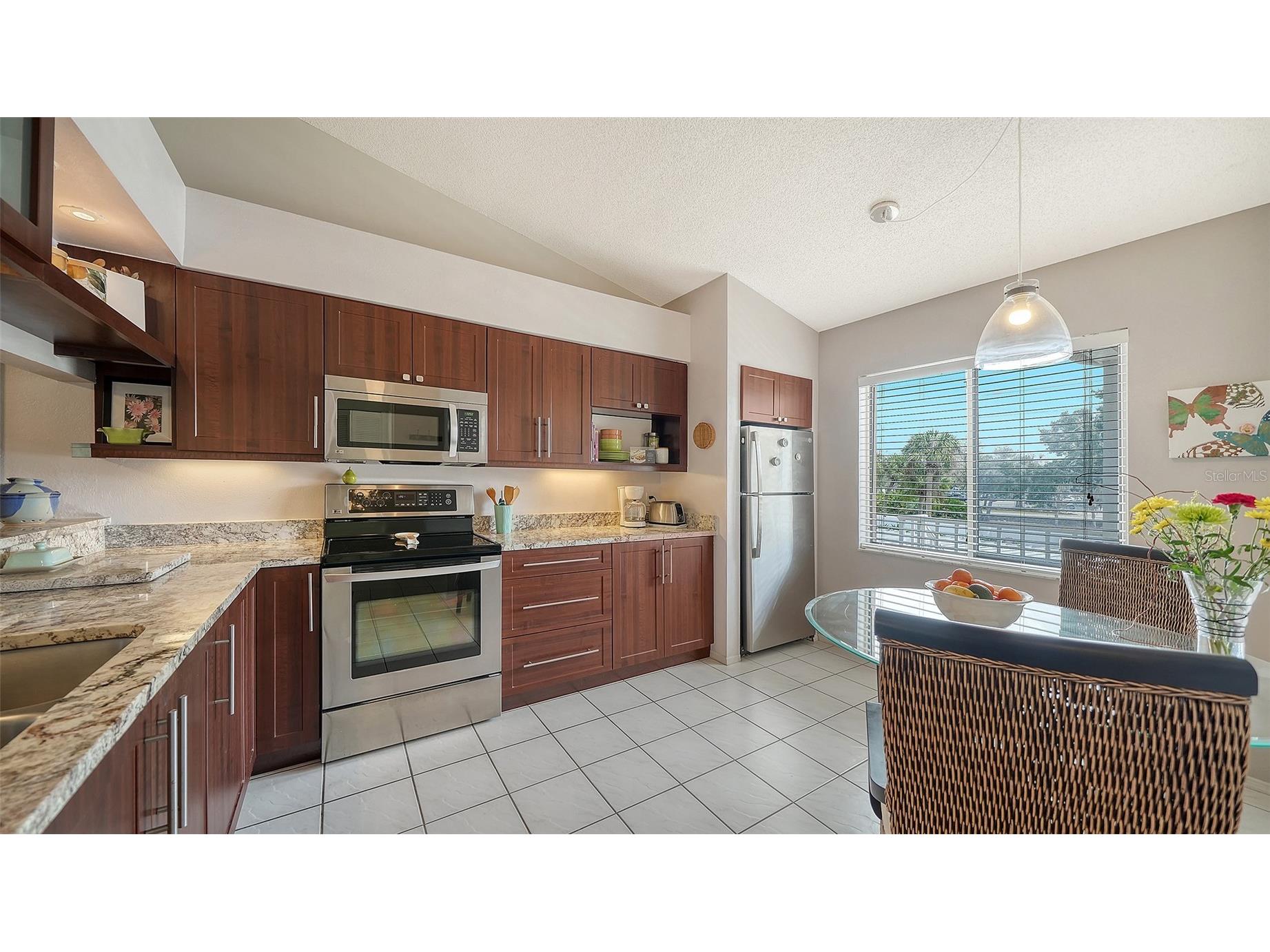 4244 Madeira Court #3316 Sarasota FL 34233 A4684792 image18