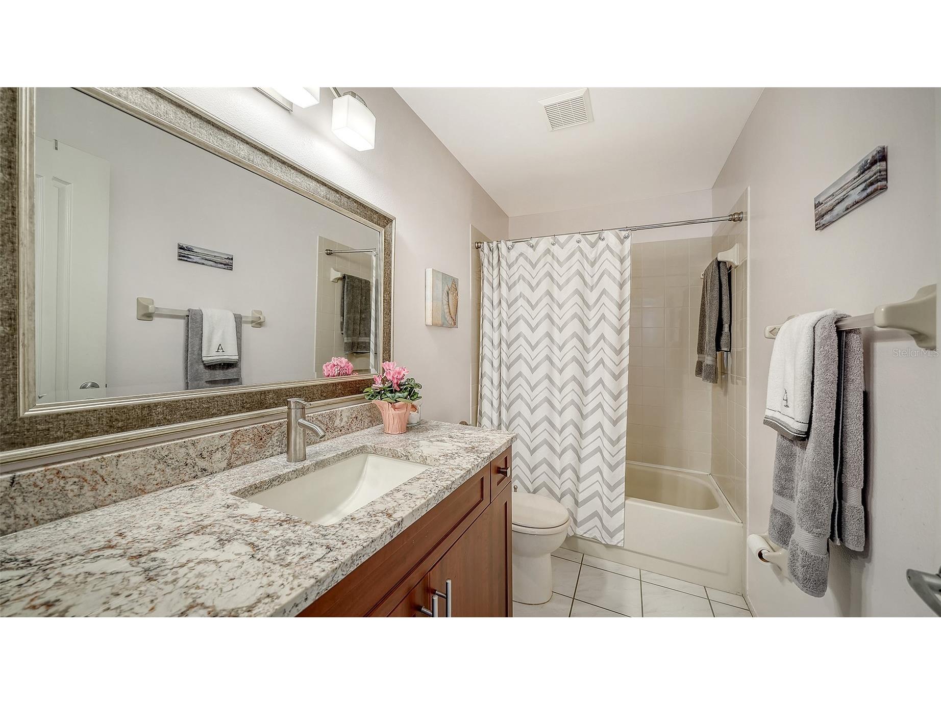 4244 Madeira Court #3316 Sarasota FL 34233 A4684792 image31