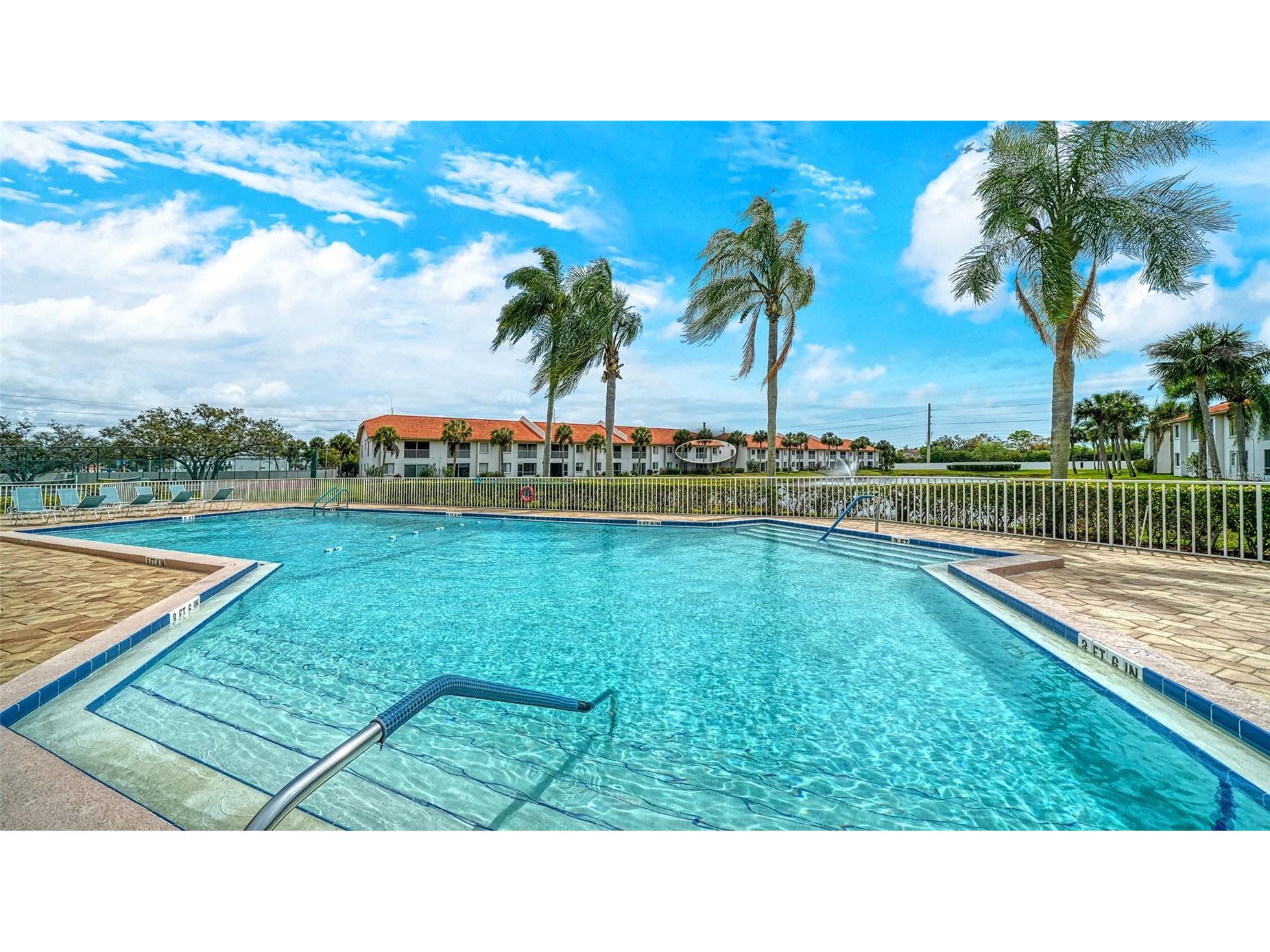 4244 Madeira Court #3316 Sarasota FL 34233 A4684792 image38