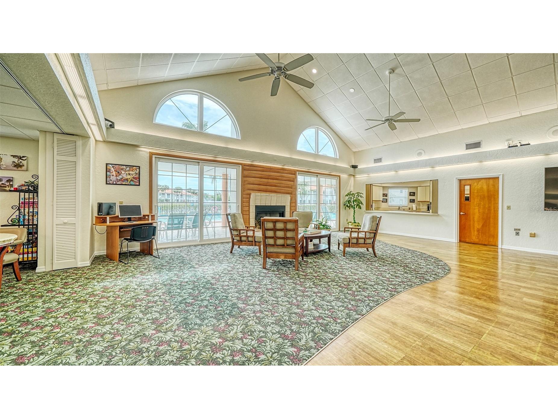4244 Madeira Court #3316 Sarasota FL 34233 A4684792 image47