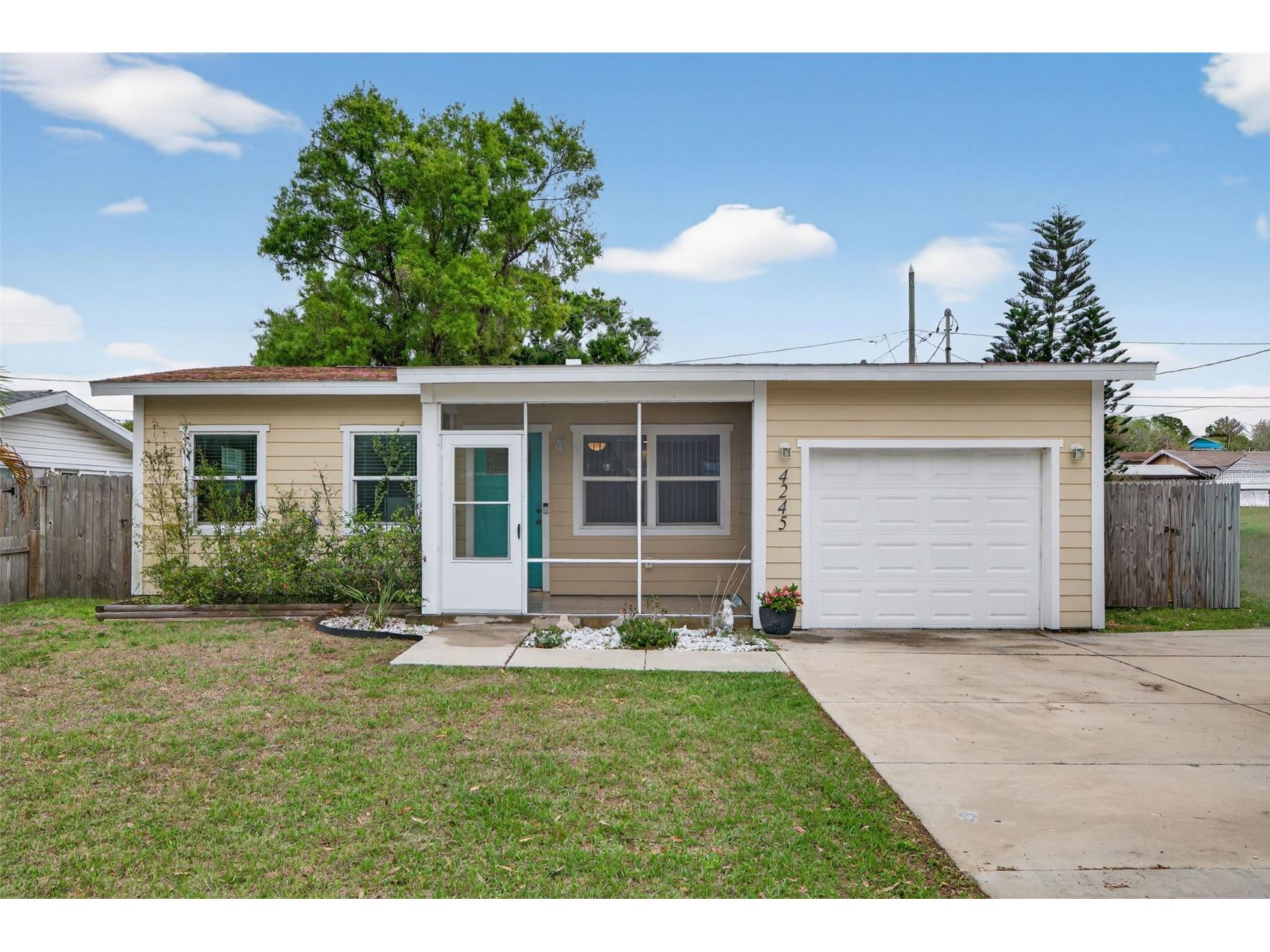 4245 78th Lane N Saint Petersburg FL 33709 TB8487279 image1