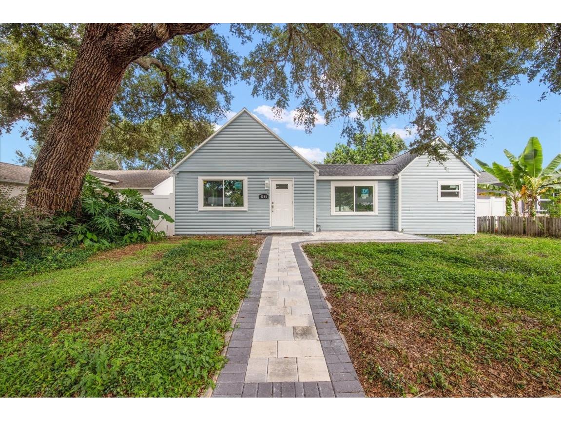 4245 Burlington Avenue N Saint Petersburg FL 33713 TB8306797 image1