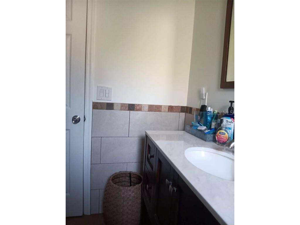 4245 Edgewater Drive Orlando FL 32804 O6363239 image40