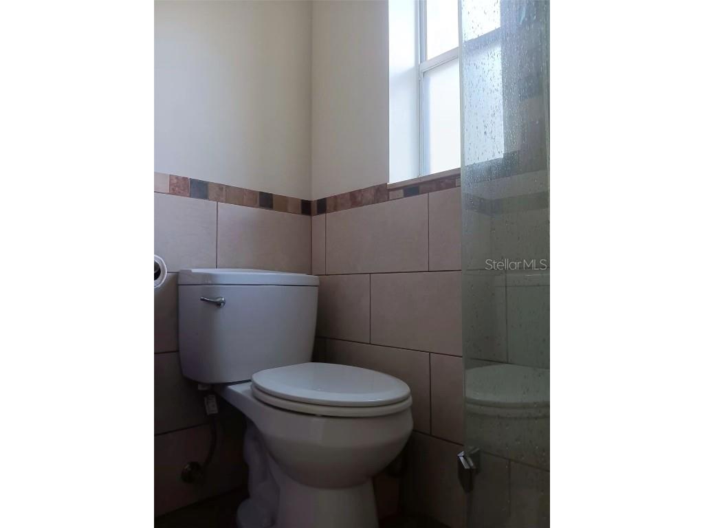 4245 Edgewater Drive Orlando FL 32804 O6363239 image42