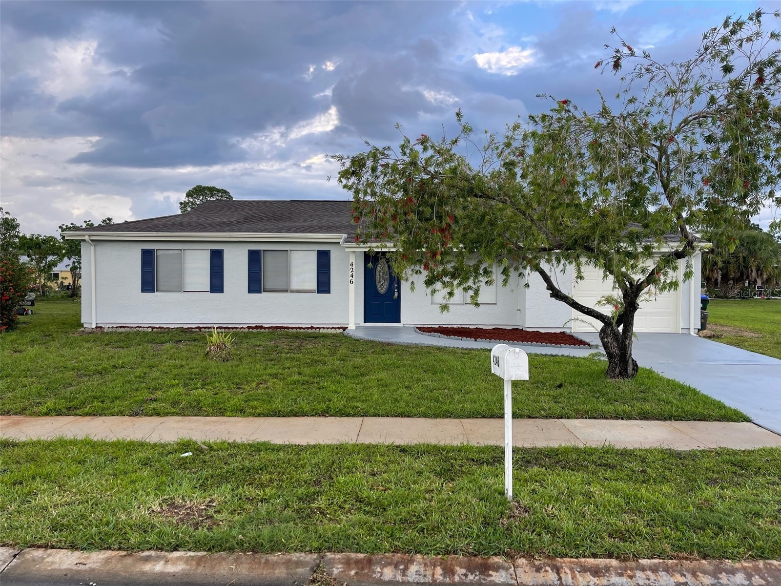 4246 Hokan Avenue North Port FL 34287 N6144909 image1