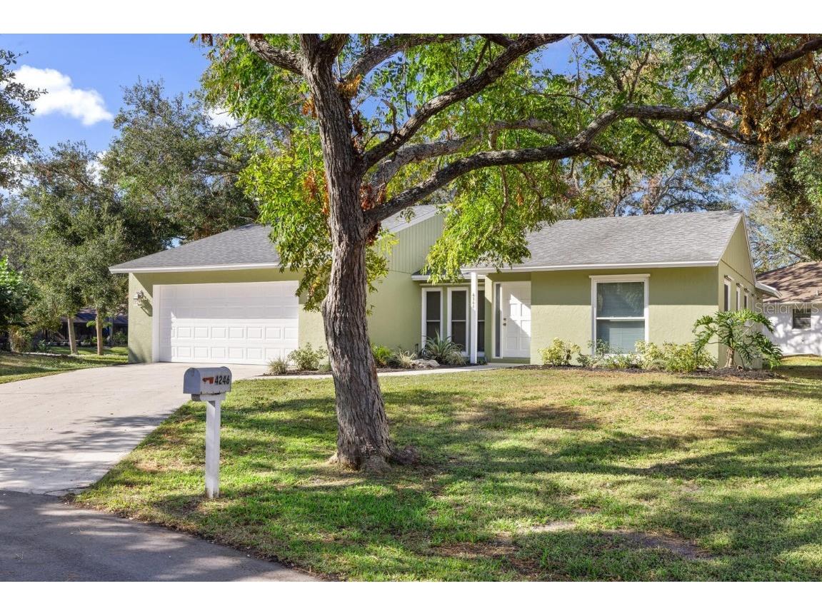 4246 King Richard Lane Sarasota FL 34232 A4629162 image1
