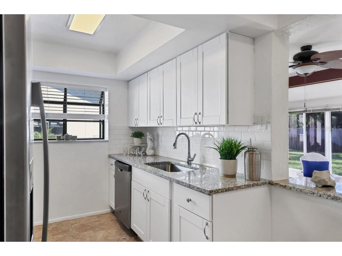 4247 Oakhurst Circle E #3033 Sarasota FL 34233 A4666675 image12