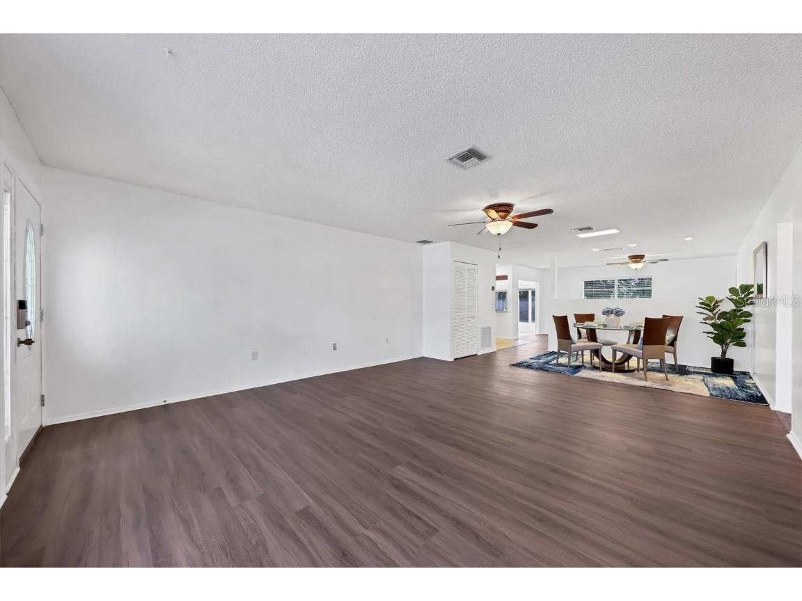 4247 Oakhurst Circle E #3033 Sarasota FL 34233 A4666675 image6