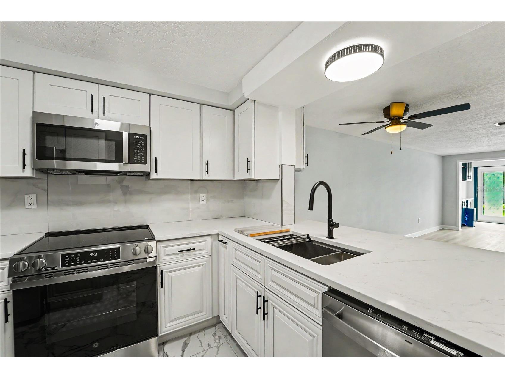 4247 Stratford Drive New Port Richey FL 34652 TB8505377 image8